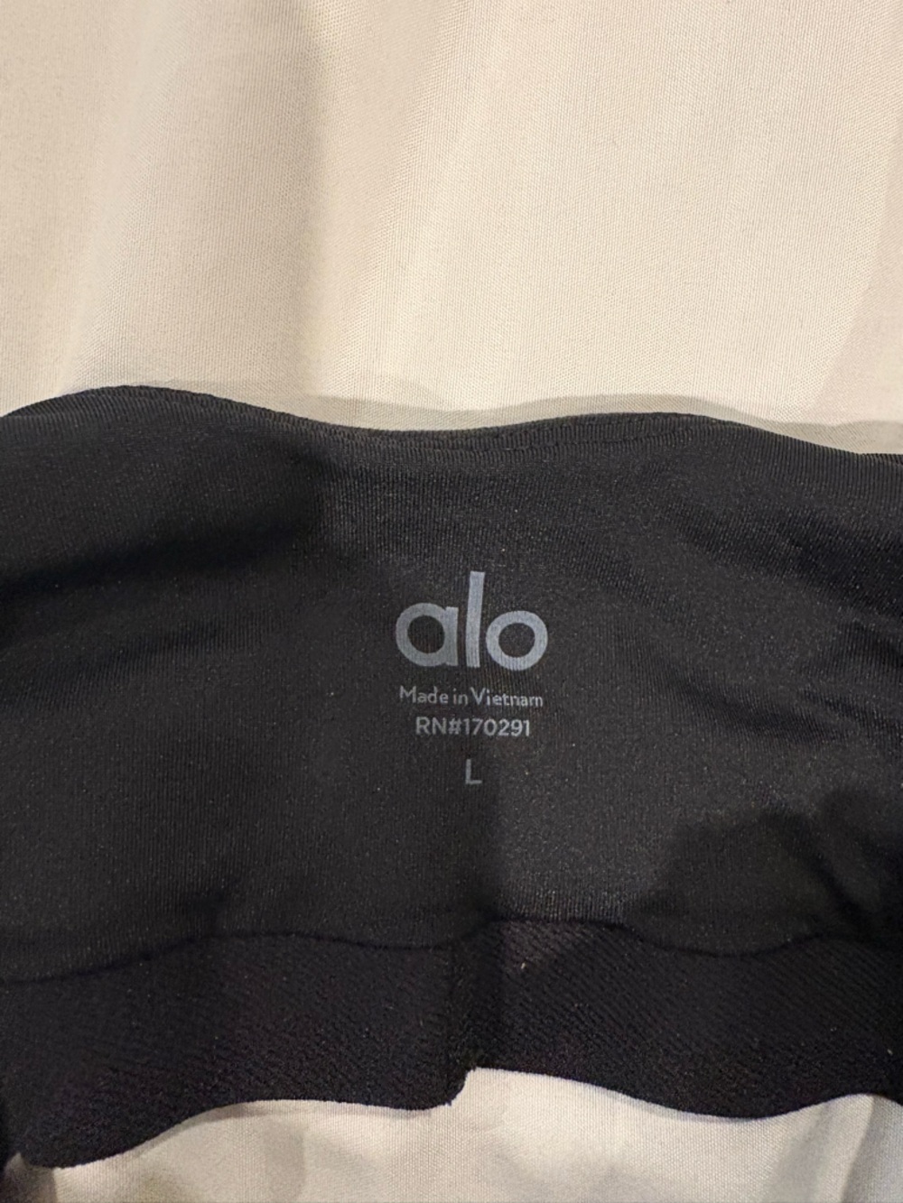 ALO Yoga Black Sports Bra with White Piping - Picture 4 of 4